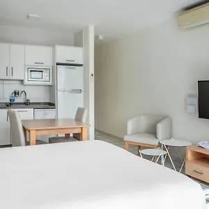 https://santa-barbara-golf-ocean-club-by-diamond-resorts.adeje-hotels.com